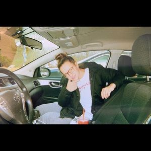 Meet your Posher, Grace